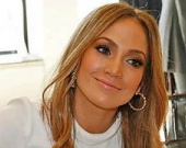 Дженнифер Лопес все еще борется с лишним весом