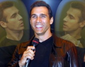 Привлекательность мужчины определяет…