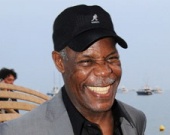 Дэнни Гловер обвинил Голливуд в расизме