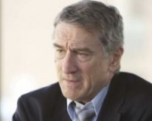 Сигурни Уивер поохотится на Роберта Де Ниро