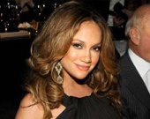 Интересное положение Джей Ло (ФОТОРЕПОРТАЖ)