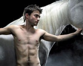 Голого Рэдклиффа будут охранять