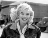 В Англии показали неизвестные снимки Мэрилин Монро