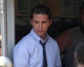 Шайя ЛаБеф на съемках в Вашингтоне Шайя ЛаБеф на съемках в Вашингтоне