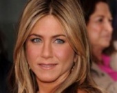 Дженнифер Энистон рассказывает о своих трюках в кино