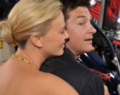 Красавица Шарлиз явно перестаралась...