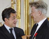 Президент Франции наградил Дэвида Линча