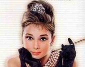 Платье Одри Хепберн продано за 200 тысяч долларов