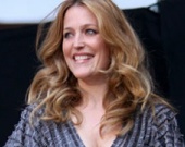 Джиллиан Андерсон выбрала семью