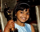 Девятилетняя звезда "Миллионера из Трущоб" напишет мемуары