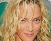 Ума Турман в милом купальнике (ФОТОРЕПОРТАЖ)