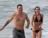 Меган Фокс на Гавайях