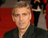 Джордж Клуни станет глазеть на козлов