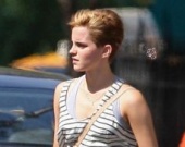 Новая стрижка Эммы Уотсон