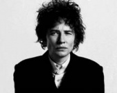 Претендент на четыре независимых награды