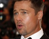 Голого Брэда Питта высмеял его агент