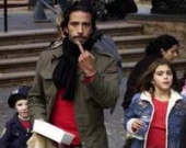 Мадонну беспокоит опасное для детей увлечение мужа