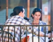 Кортни Кокс с семьей на отдыхе