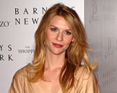 Дейнс сыграет "женщину, которая думает как корова"