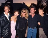 Праздник в семье Рассел-Хоун-Хадсон