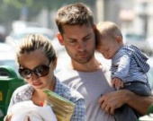 Идеальная семья Тоби Магуайера