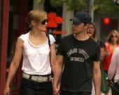 Жена Джеймса МакЭвоя готова стать мамой