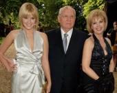 Михаил Горбачев продал свой ужин