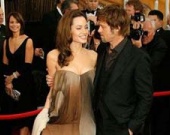 Джоли собирается рожать в Техасе