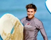 Где секс-символы гуляют без одежды