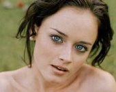 Эксцентричная семейка Алексис Бледел Эксцентричная семейка Алексис Бледел