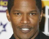 Фокса подвергнут расовой дискриминации