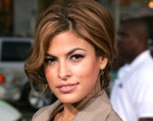 О чем отчаянно мечтает Ева Мендес