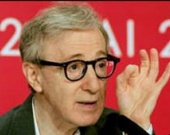 Вуди Аллен сыграл жителям Будапешта на кларнете