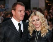 Гай Ричи подбирается к Мадонне