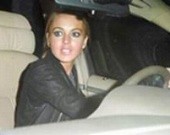 Линдси Лохан задавила папарацци!