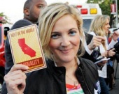 Дрю Бэрримор за однополые браки