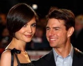 Кэти Холмс хочет больше близости с Томом