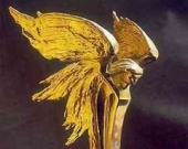 "Нику" порезали