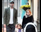 Айла Фишер родила