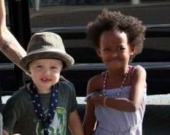 Дочь Анджелины Джоли хочет быть мальчиком