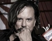 Новая работа Микки Рурка