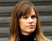 Хилари Суонк изменилась