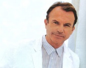 Сэм Нилл в проекте о Робинзоне Крузо