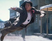 Джеки Чан стал волонтером