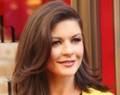 Ослепительная Кэтрин Зета-Джонс (ФОТОРЕПОРТАЖ)