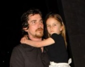 Кристиан Бэйл с семьей