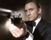 Агент 007 получил солнечный удар