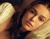 Кира Найтли льет "крокодильи" слезы