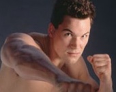 Колосс претендует на роль Конана