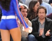 Дэвид Духовны взялся за старое